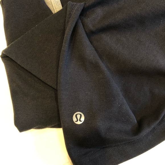 Men’s Lululemon T-Shirt - Picture 3 of 5